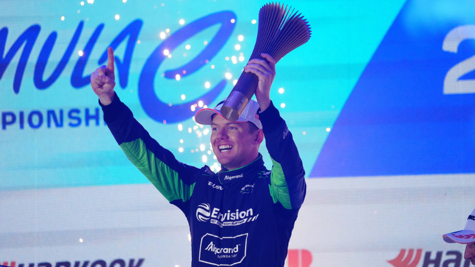 CASSIDY WIN CLINCHES TEAMS’ WORLD CHAMPIONSHIP FOR ENVISION RACING - 2023 HANKOOK LONDON E-PRIX, ROUND 16 REPORT