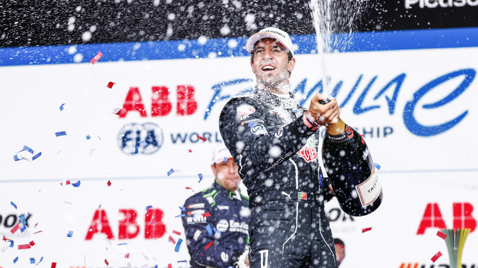 ANTÓNIO FÉLIX DA COSTA TRIUMPHS AT HANKOOK PORTLAND E-PRIX ROUND 13 AMIDST PENULTIMATE LAP DRAMA